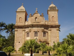Aluguel de van para Mariana