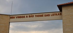 Aluguel de van para São Thomé das Letras