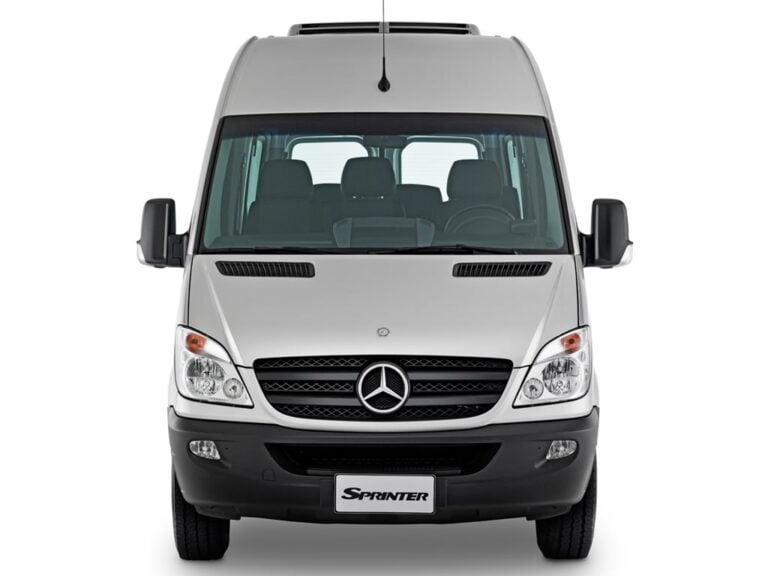 Visão frontal - Van Sprinter 415