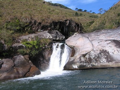 Locação de van para Itamonte